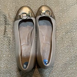 Aerosoles flat shoes, tan and gold